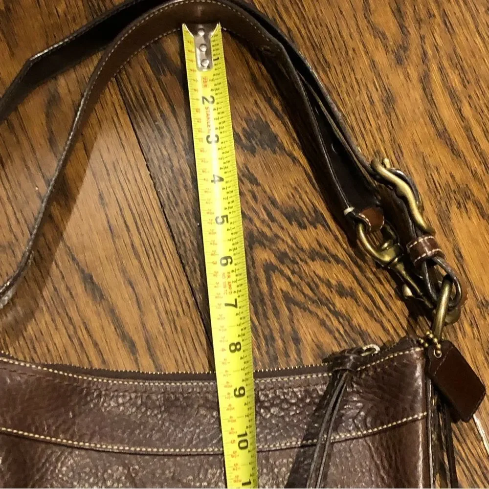 COACH Brown Tumbled Leather Contrast Stitching Crossbody Bag Ext Zipper Pocket